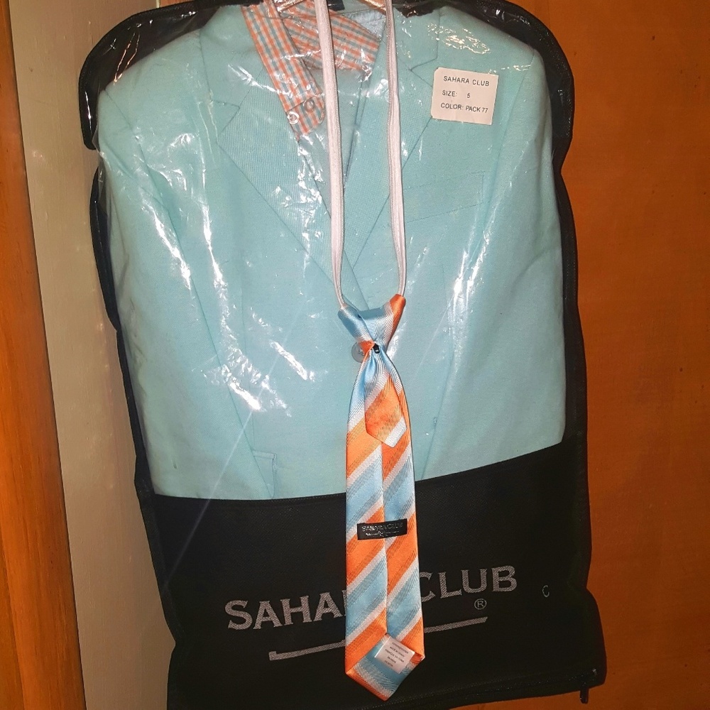 Sarah club kids suit tie set. Size 5